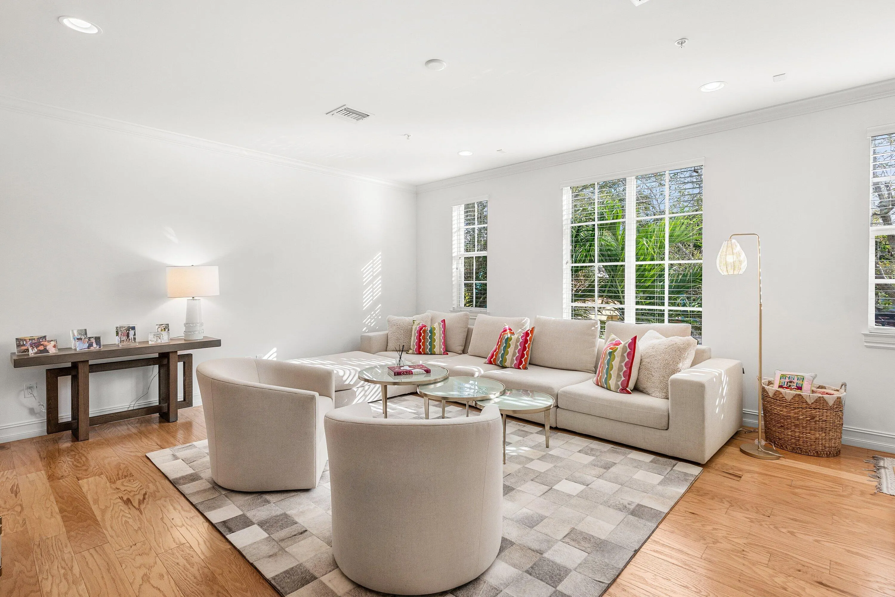 343 E Cannery Row Circle