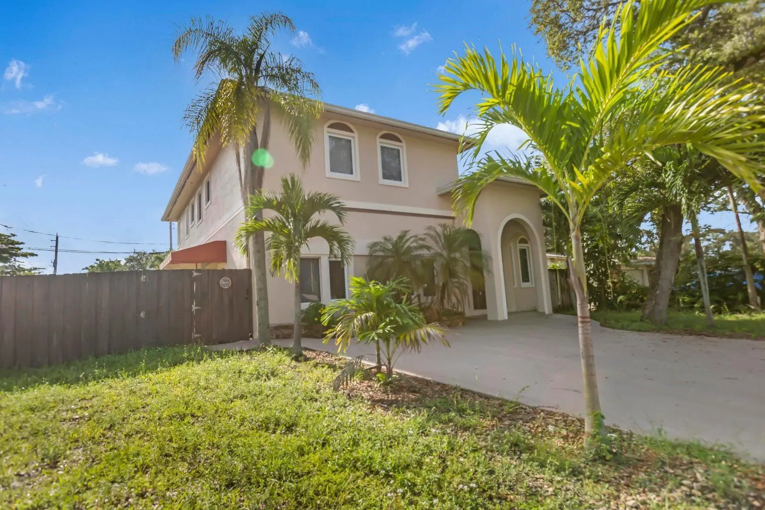 4500 SW 25th Terrace