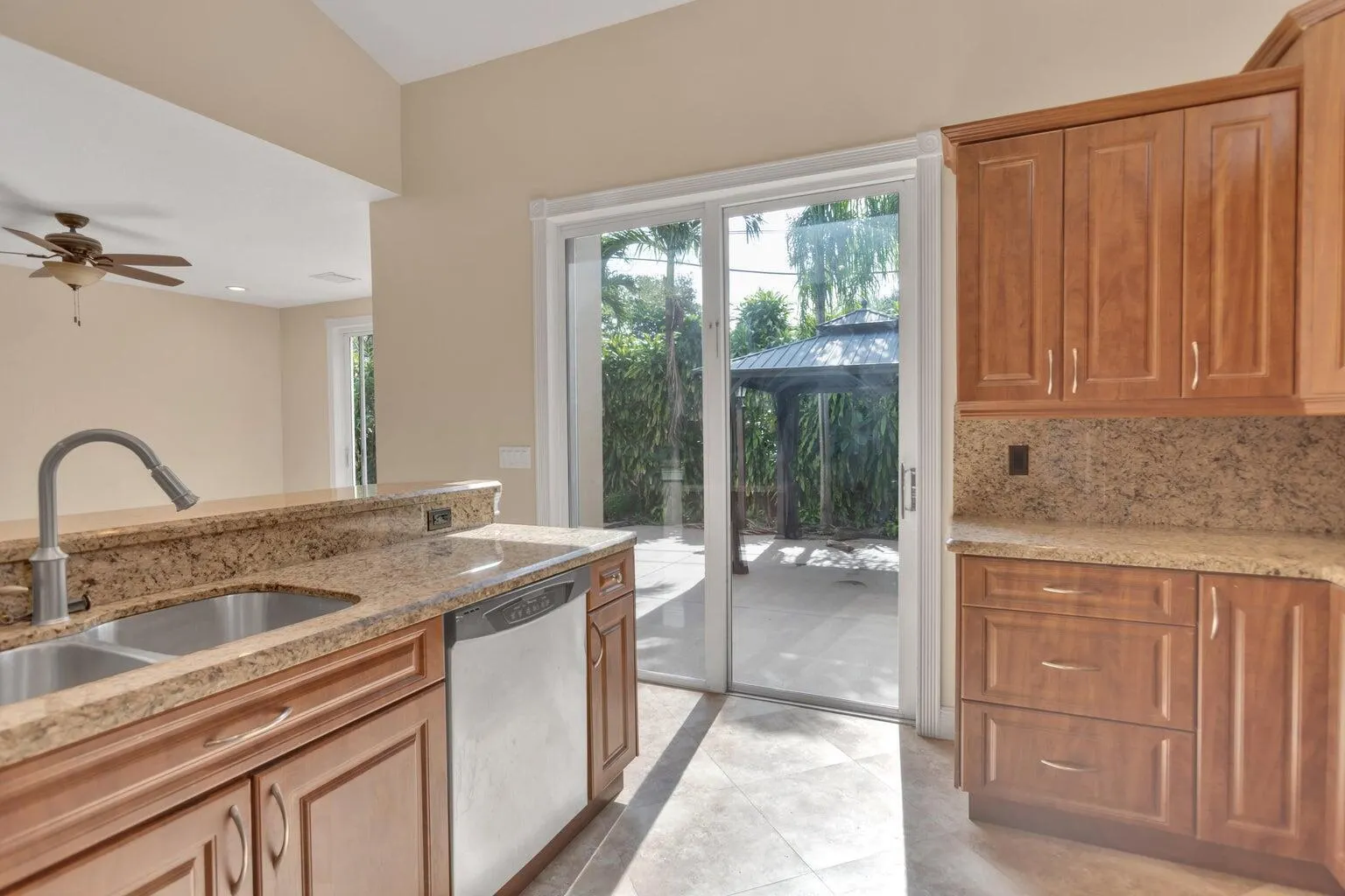 4500 SW 25th Terrace