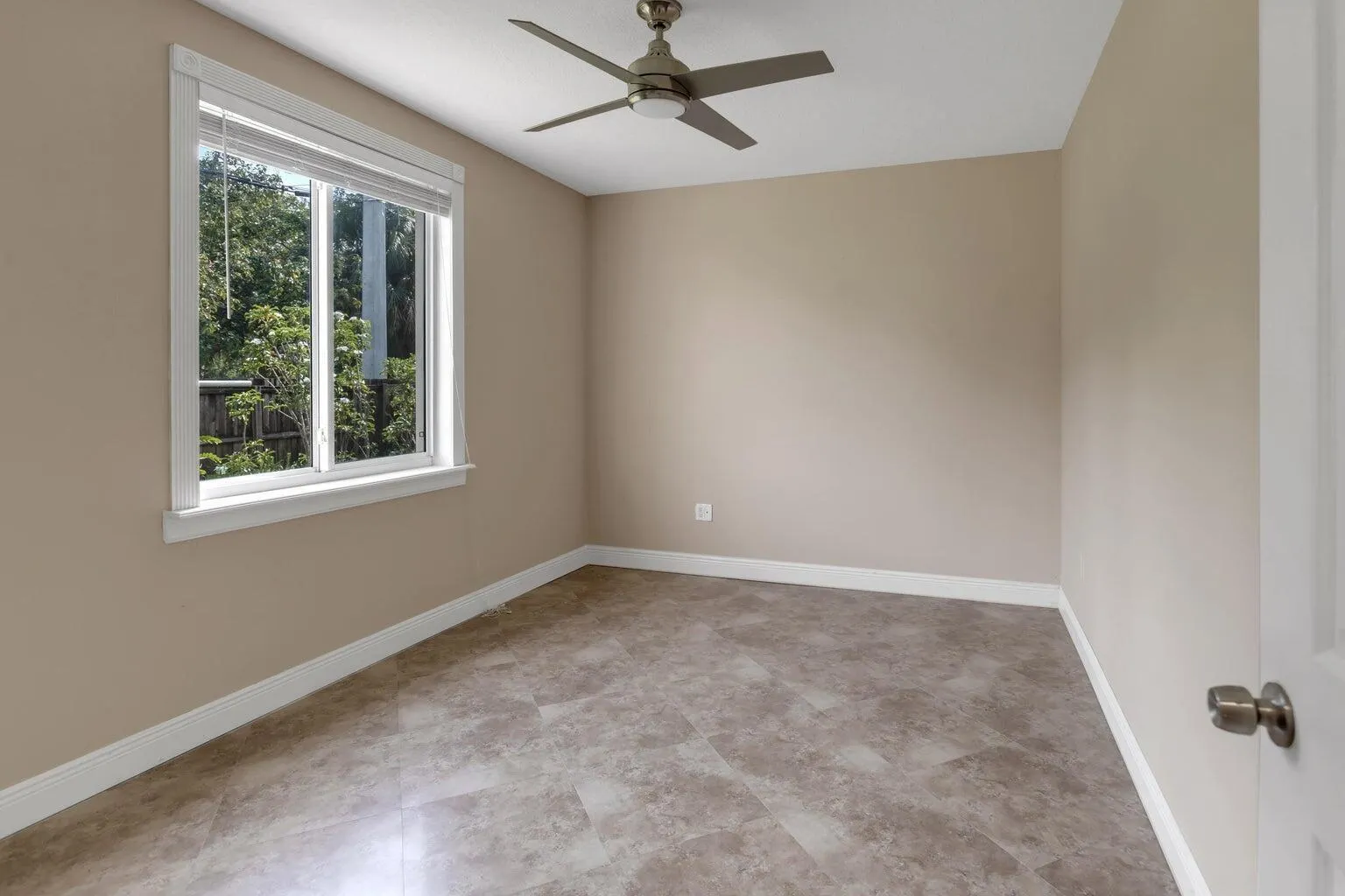 4500 SW 25th Terrace