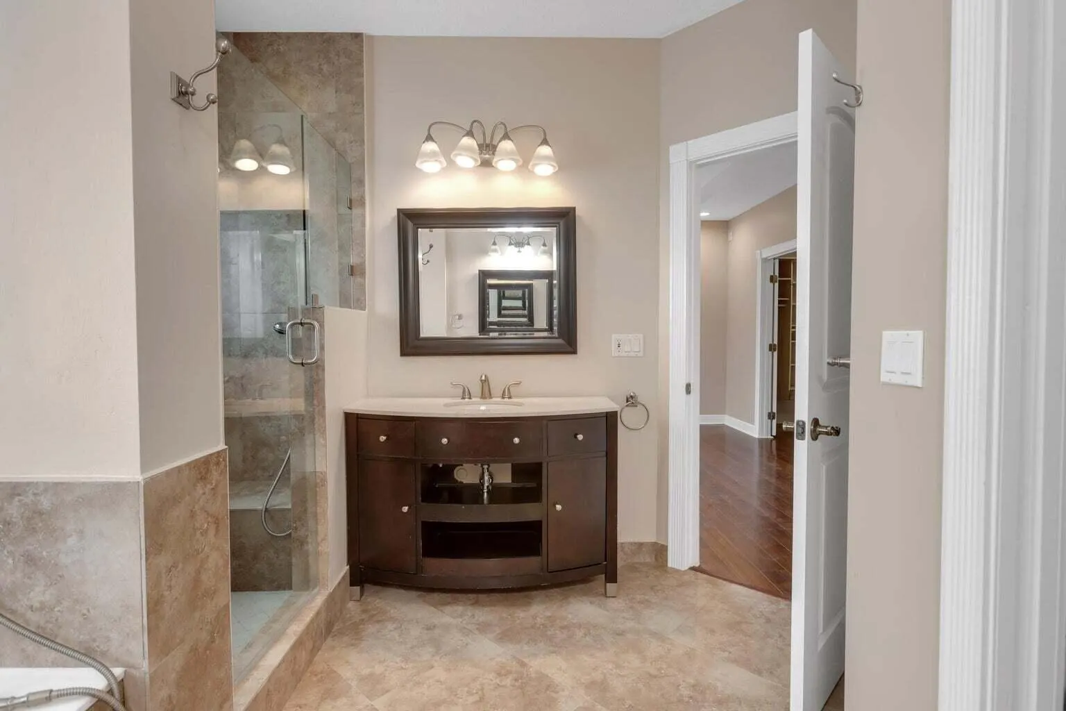 4500 SW 25th Terrace