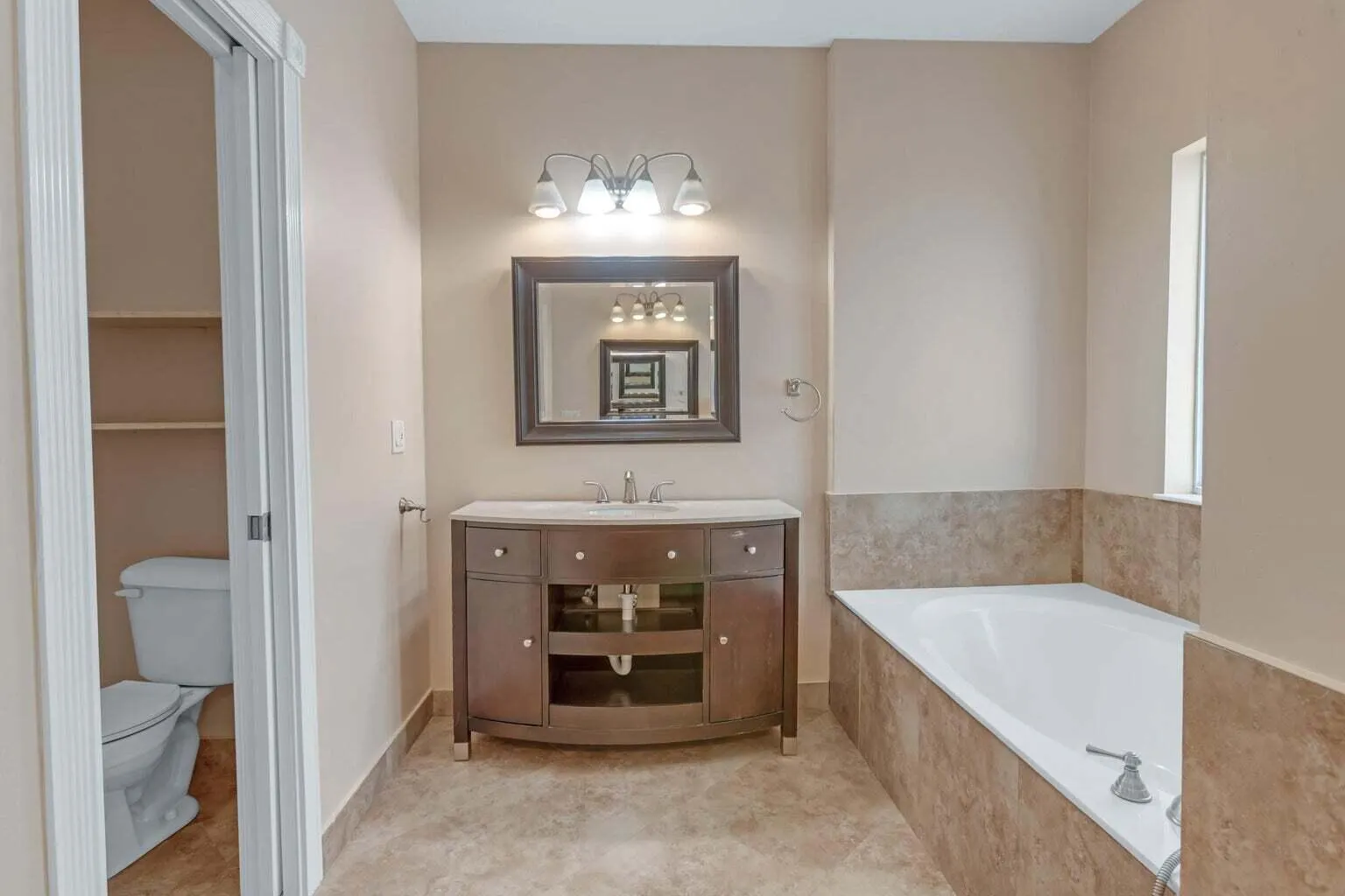 4500 SW 25th Terrace