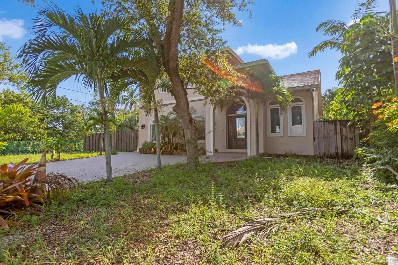 4500 SW 25th Terrace