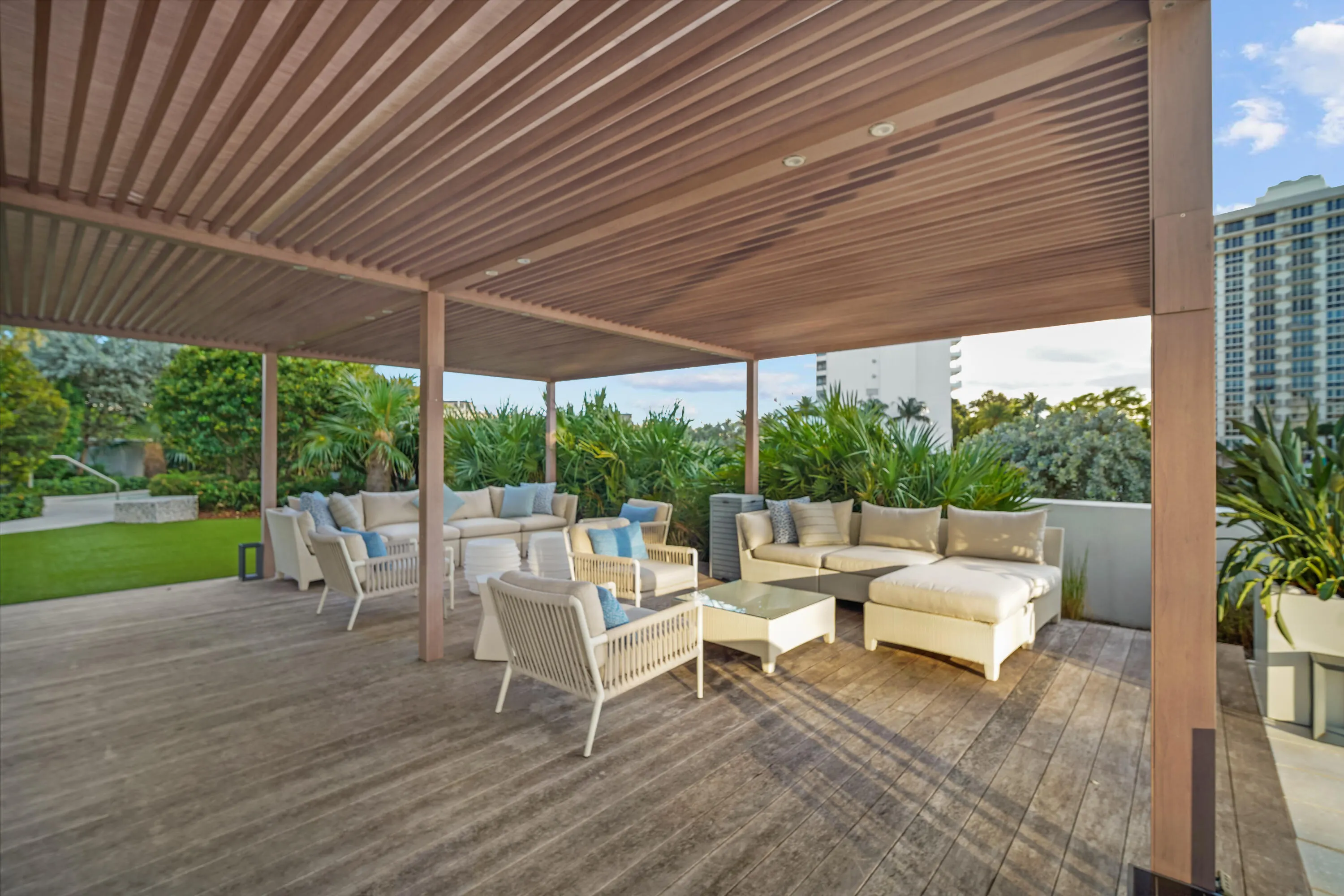 725 S Ocean Boulevard #206