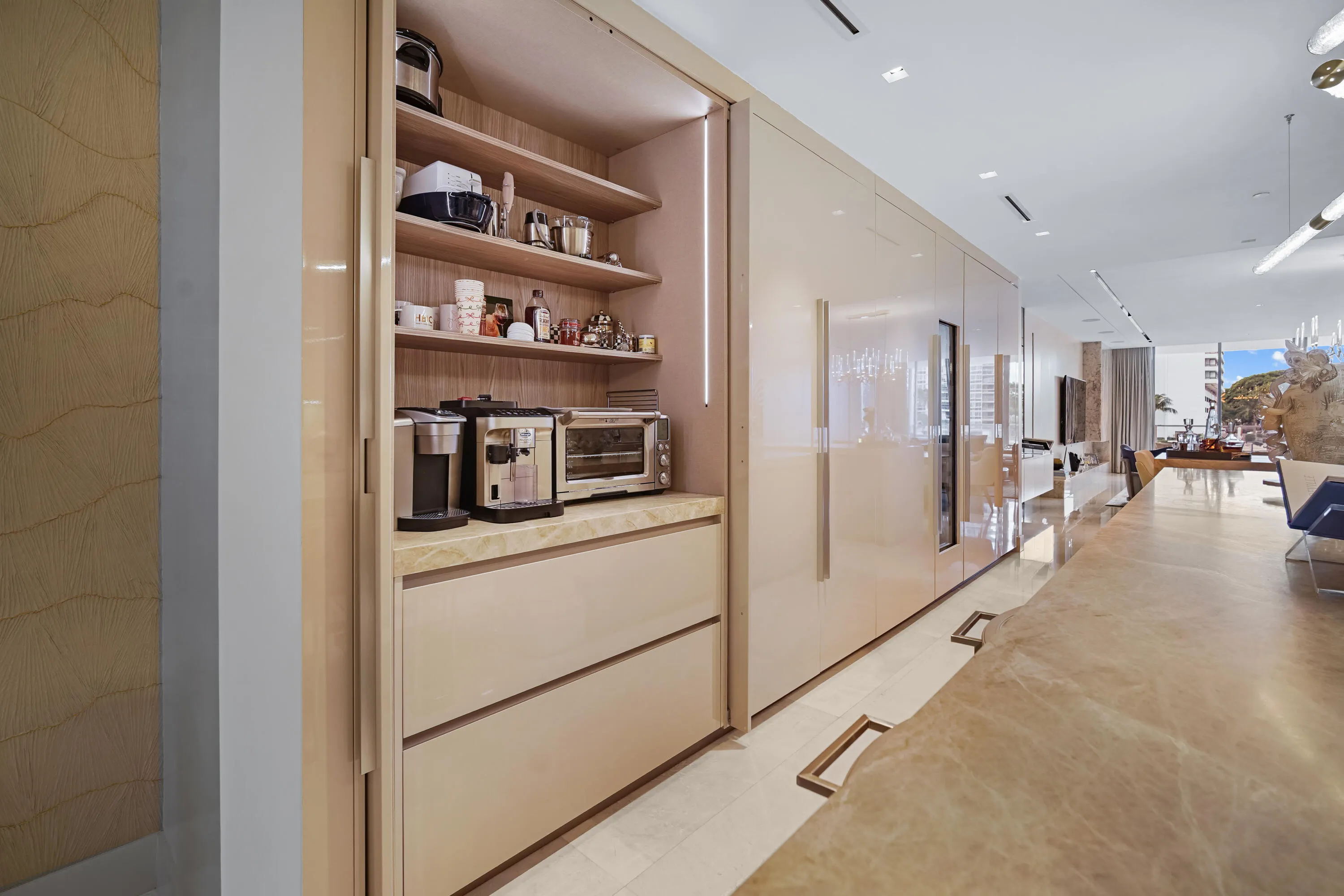 725 S Ocean Boulevard #206