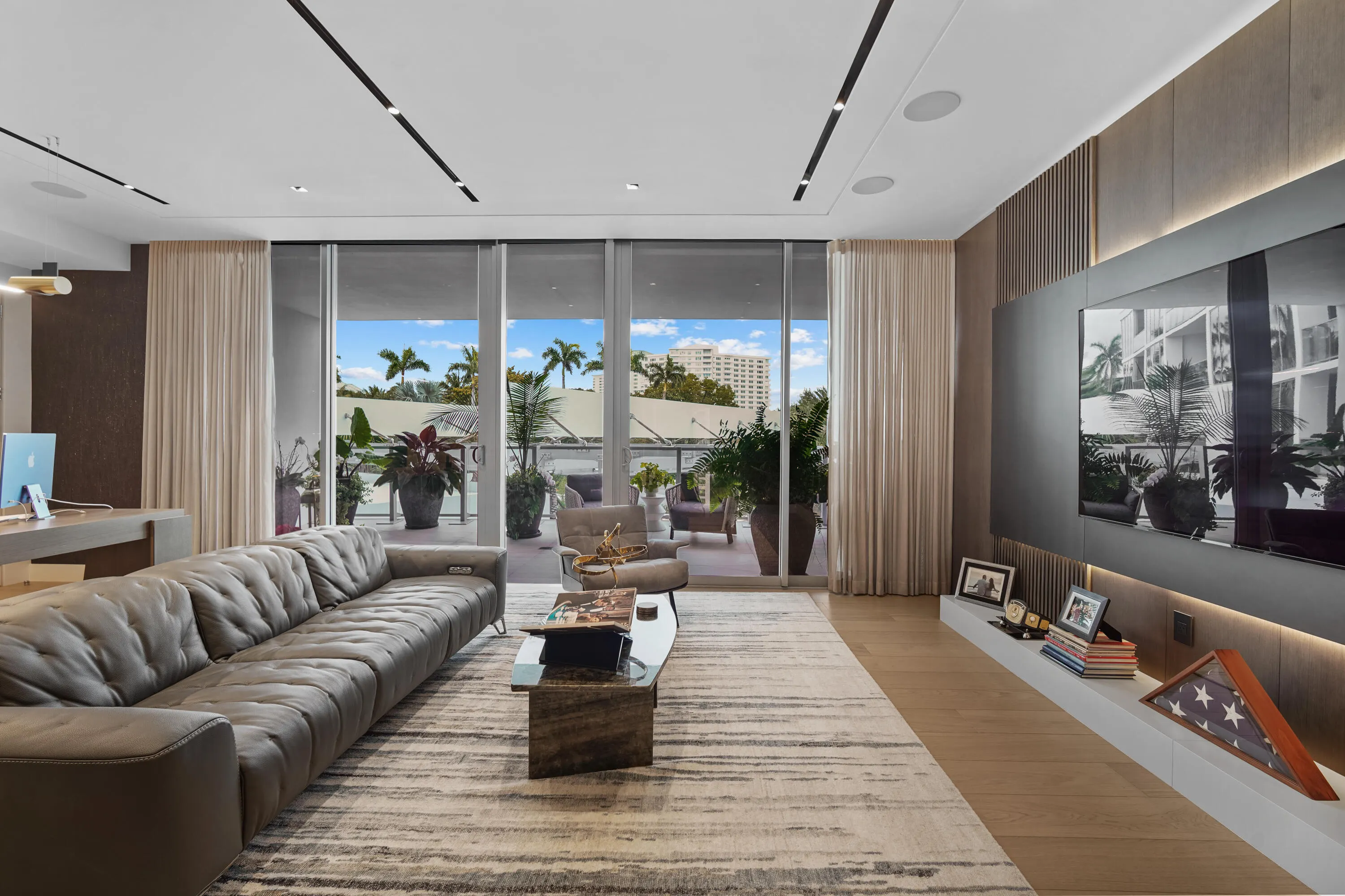 725 S Ocean Boulevard #206