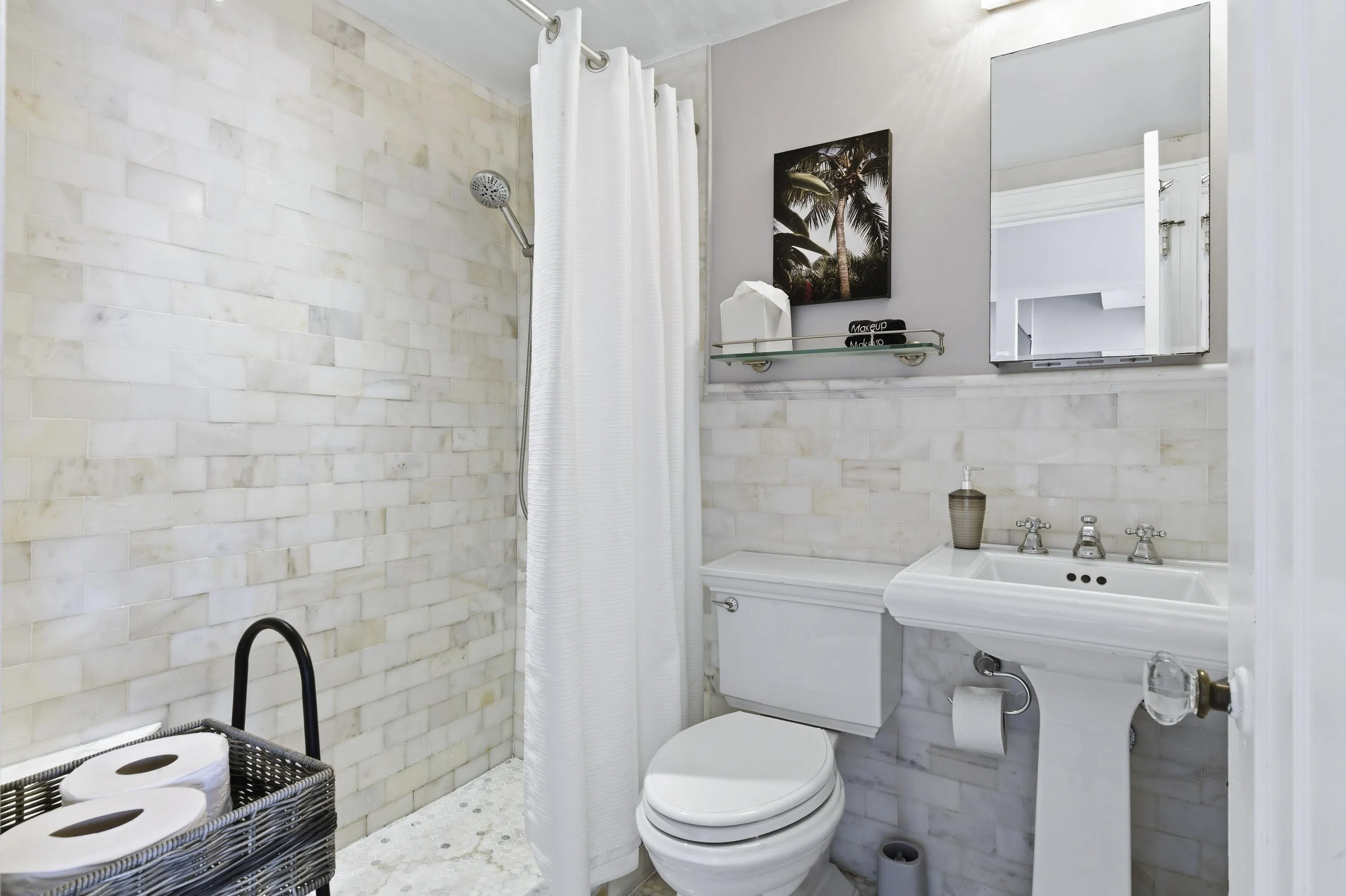 235 Sunrise Avenue #3013