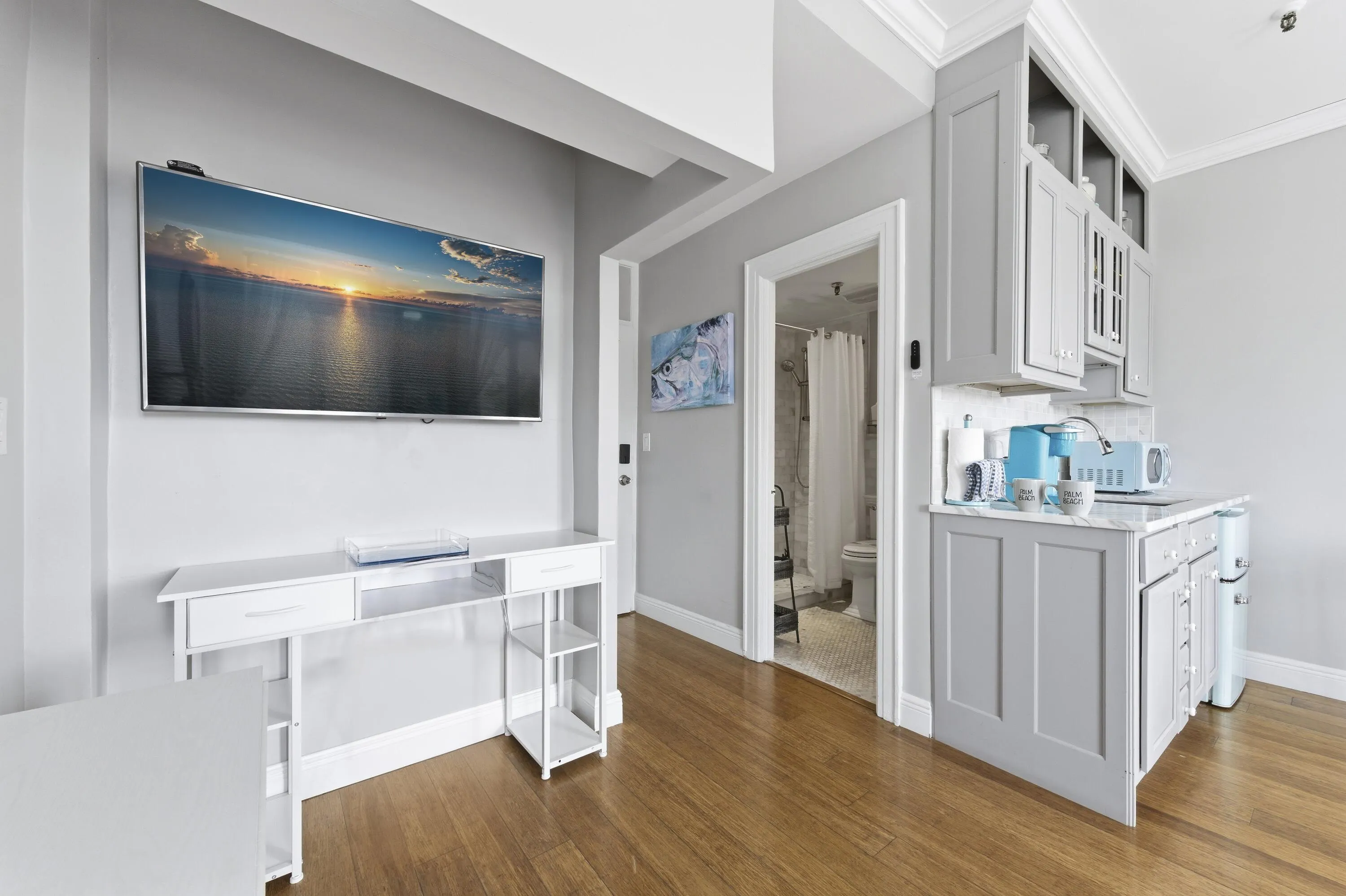 235 Sunrise Avenue #3013