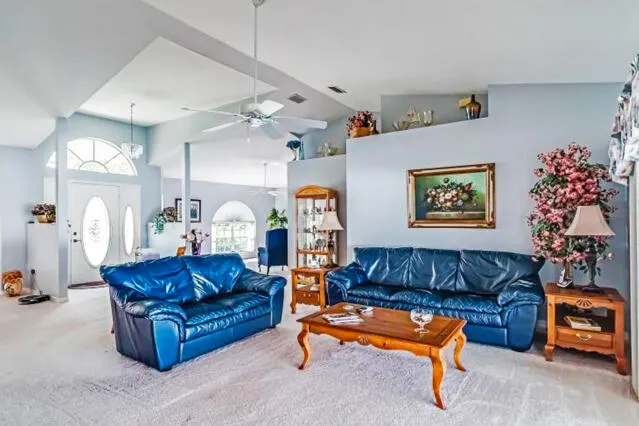 424 Holly Drive