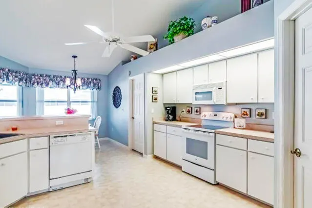 424 Holly Drive