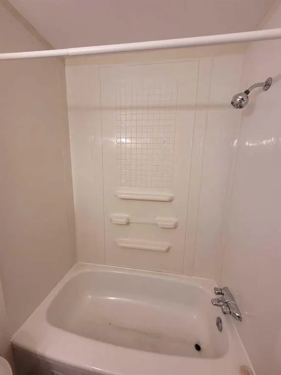 114 Mount Pleasant Drive, #302