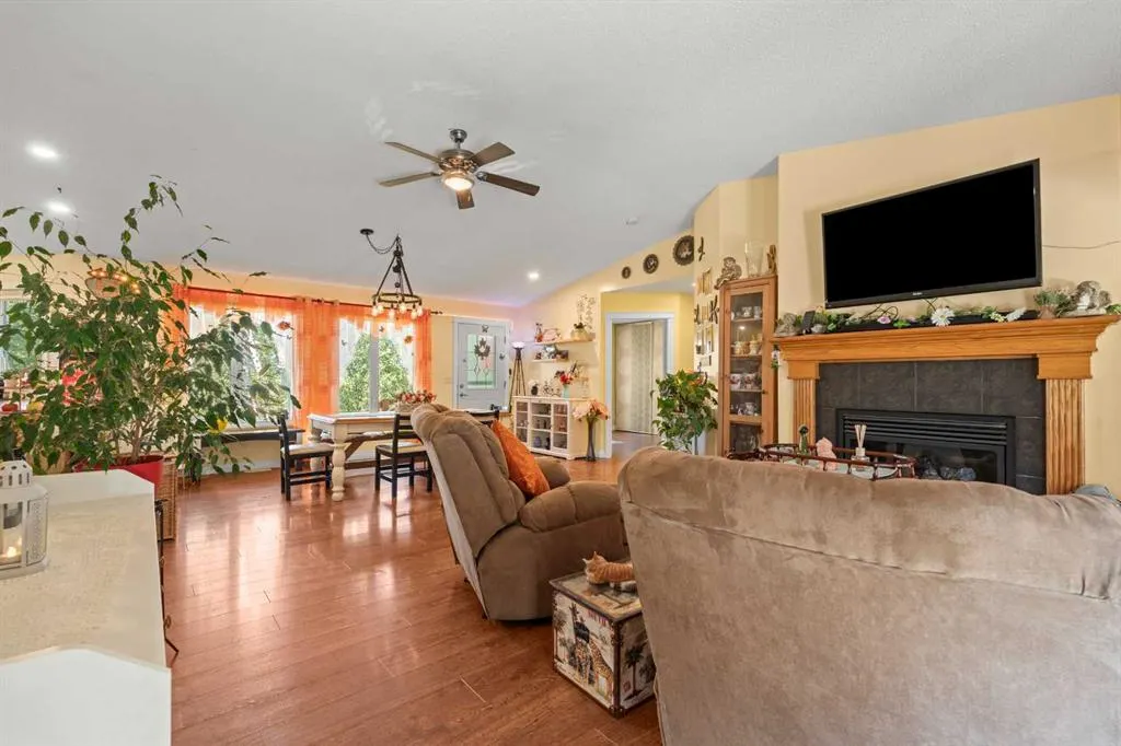 115 Dunham Lane