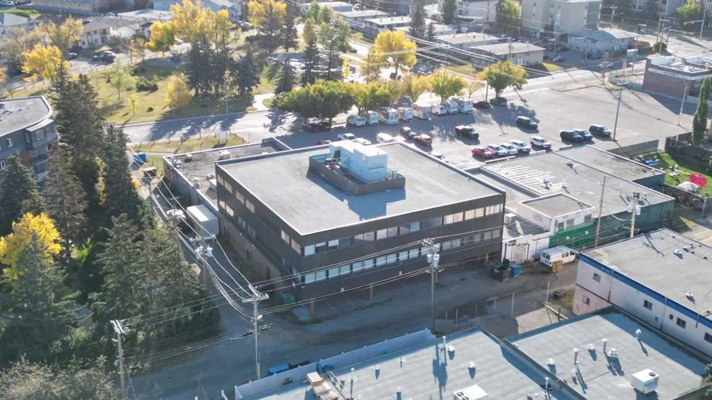 68, 7930 Bowness Road NW, #200
