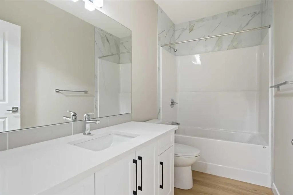 906 Macleod Trail SW