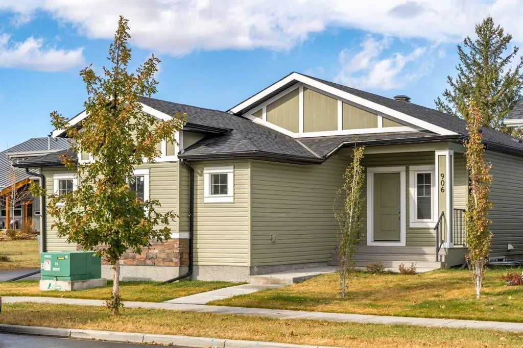 906 Macleod Trail SW