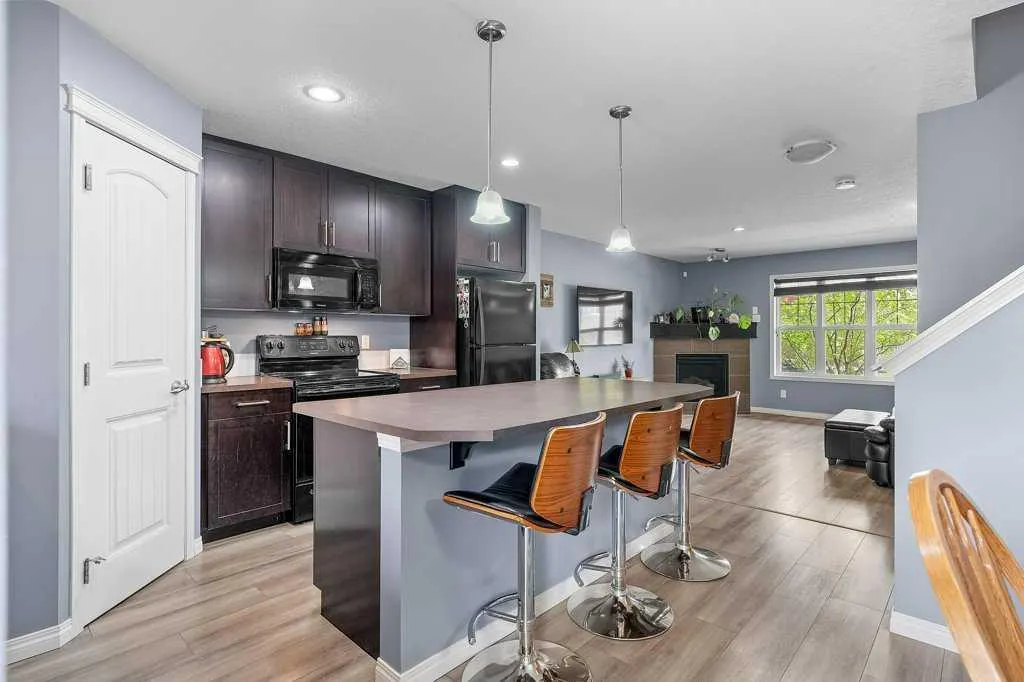 117 Chaparral Valley Gardens SE