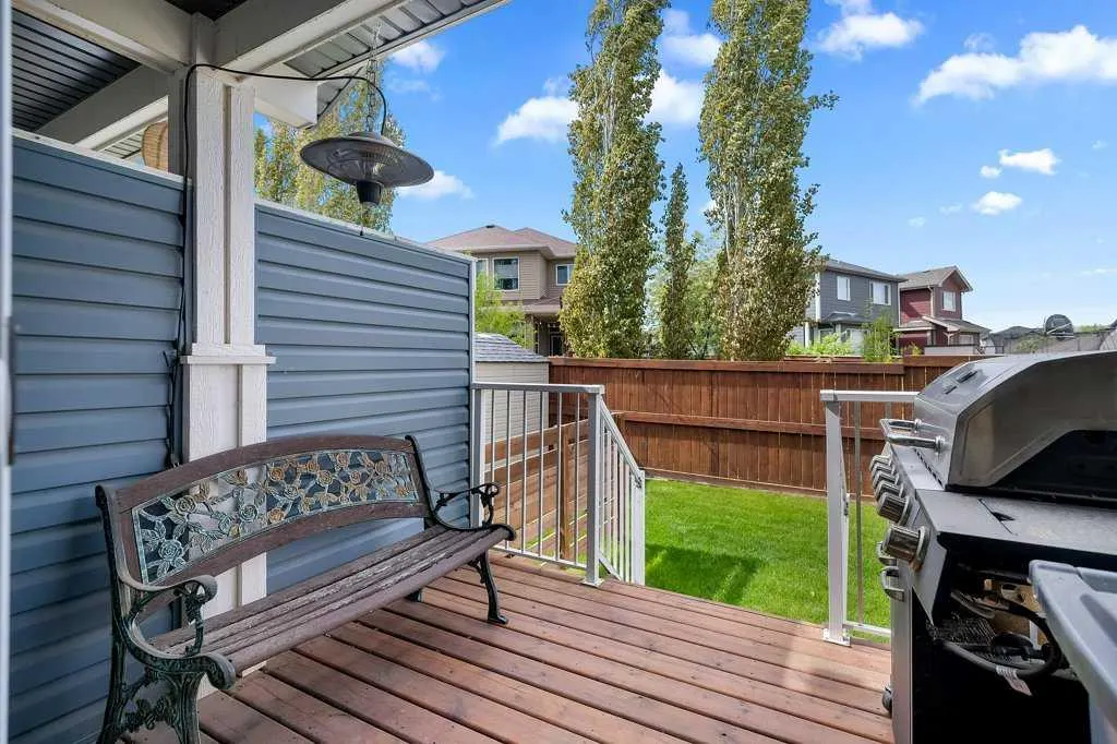 117 Chaparral Valley Gardens SE