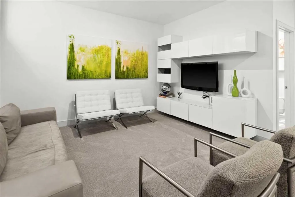 408 13 Street NW, #3