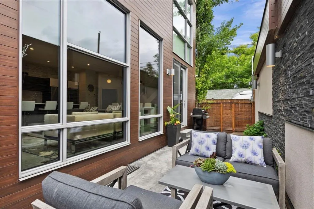 408 13 Street NW, #3