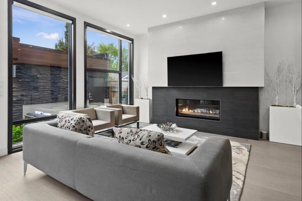 408 13 Street NW, #3