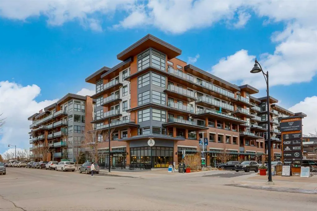 122 Mahogany Centre SE, #407