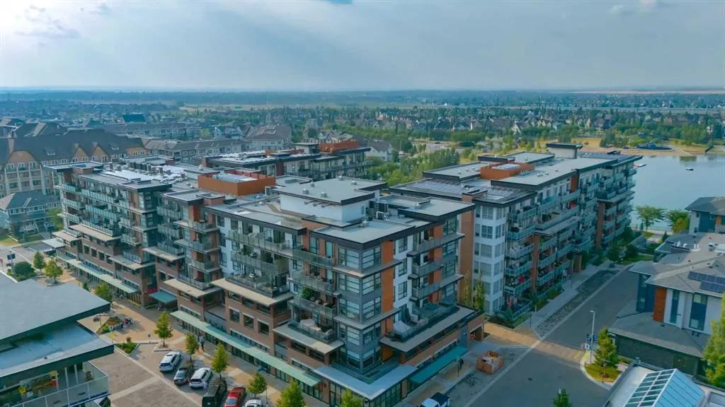 122 Mahogany Centre SE, #407