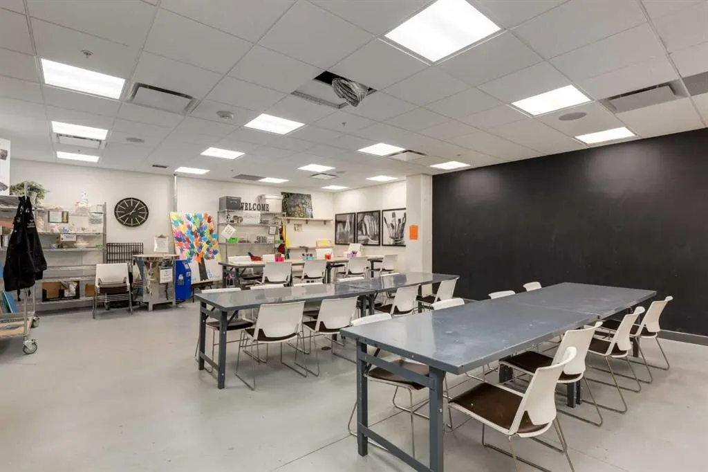 122 Mahogany Centre SE, #407