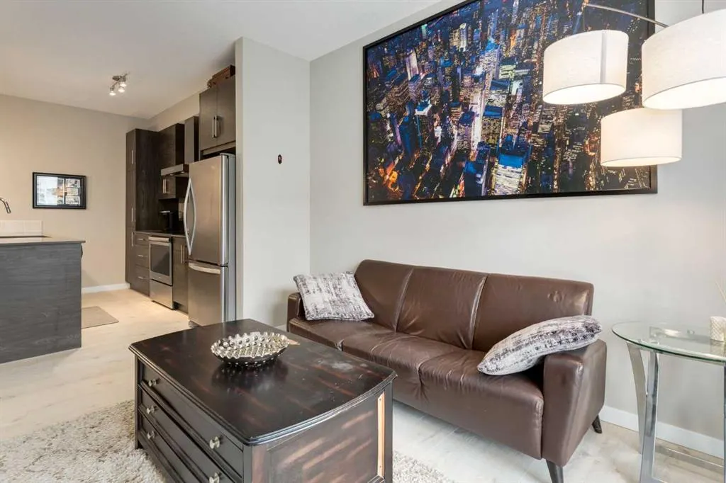 122 Mahogany Centre SE, #407
