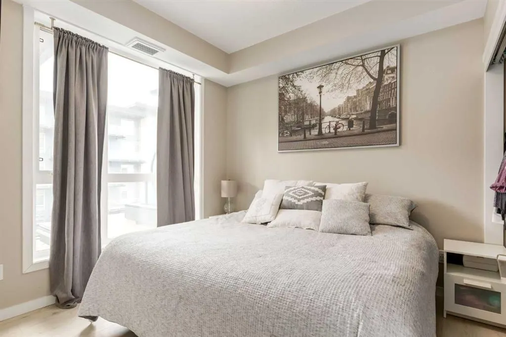 122 Mahogany Centre SE, #407
