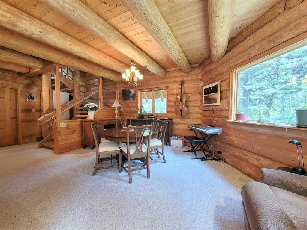 64 Breezewood Bay
