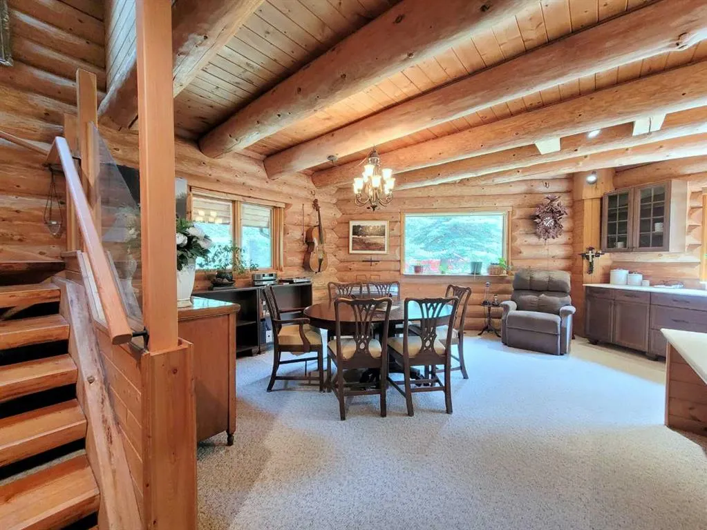 64 Breezewood Bay