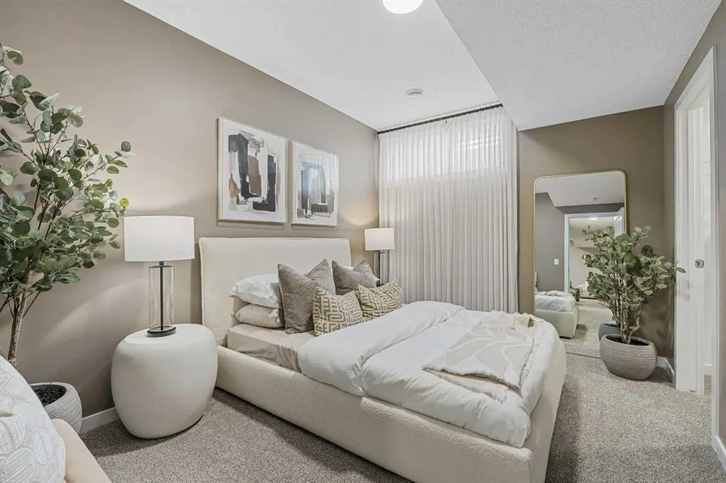 536 Legacy Circle SE