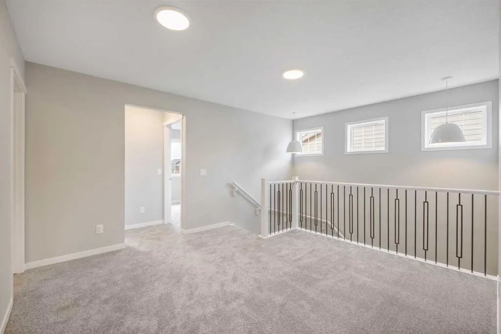 324 Magnolia Crescent SE