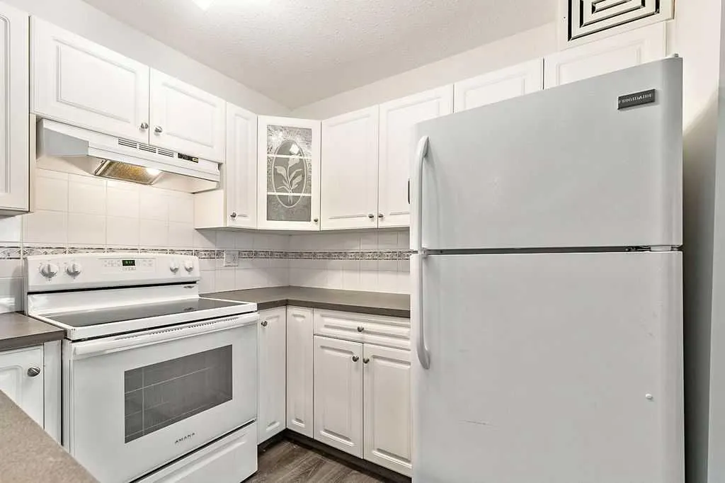 11 Chaparral Ridge Drive SE, #1106