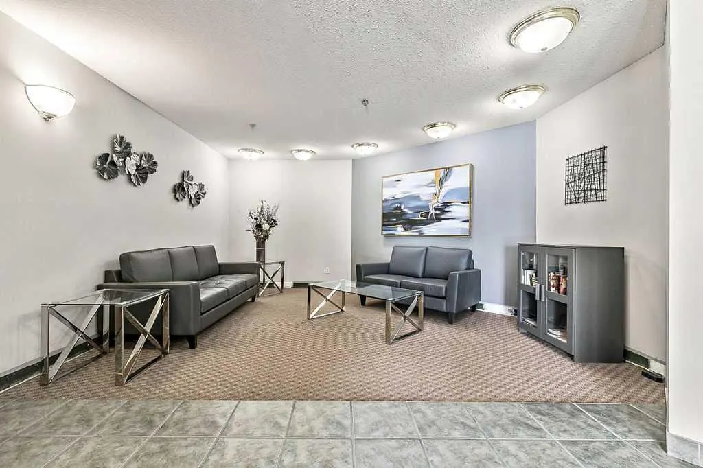 11 Chaparral Ridge Drive SE, #1106