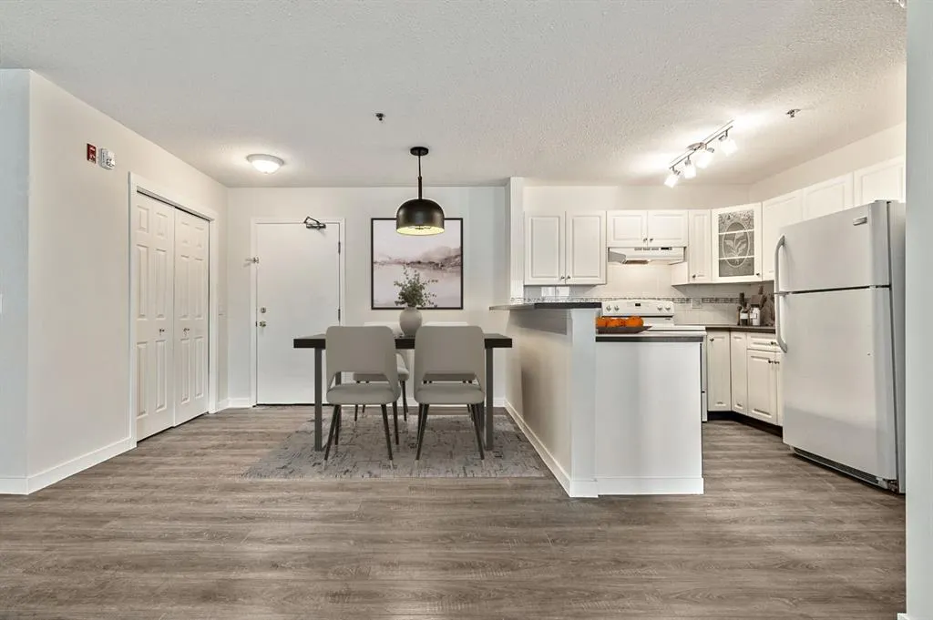 11 Chaparral Ridge Drive SE, #1106