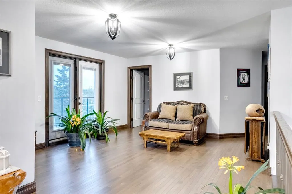 205 Weiss Drive