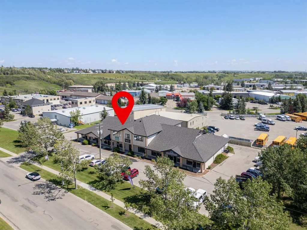 14 Crystalridge Drive, #200