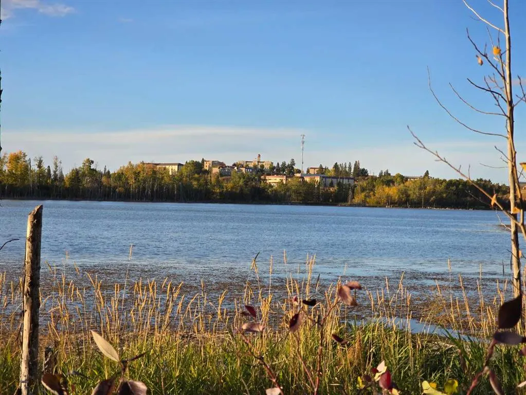 20 Cranna Lake Drive
