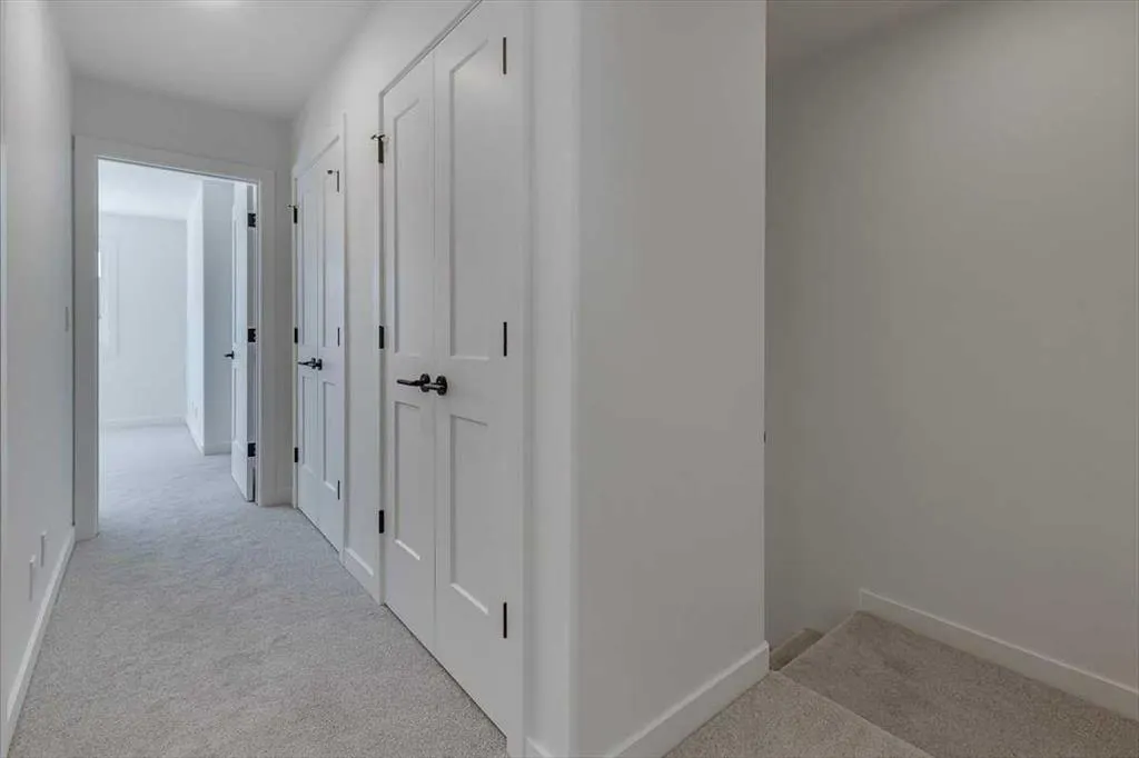 26 Inglis Crescent