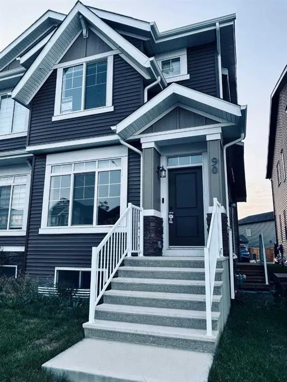 90 Aquila Drive NW