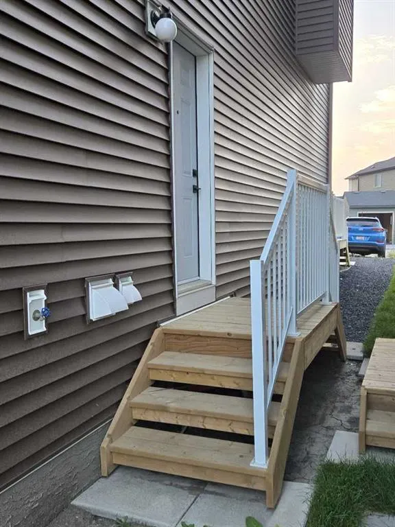 90 Aquila Drive NW