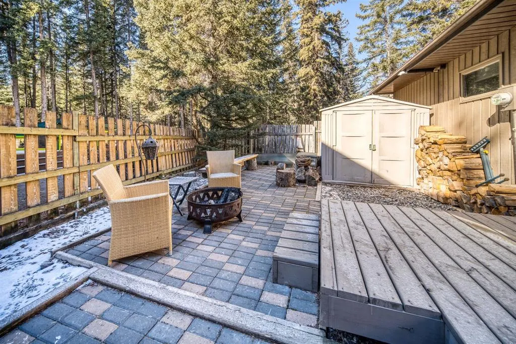 20 Pinewood Crescent