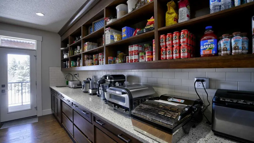 41211 Township Road 250 Township