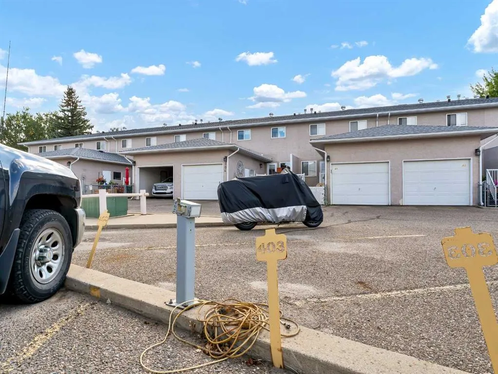 165 South Ridge Drive SE, #403