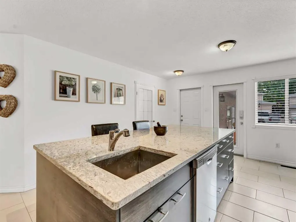165 South Ridge Drive SE, #403