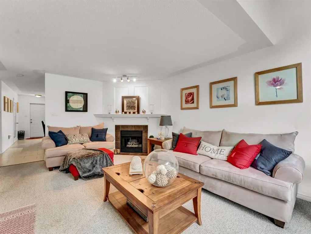 165 South Ridge Drive SE, #403