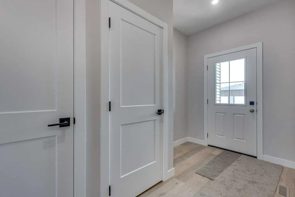 117 Gray Close