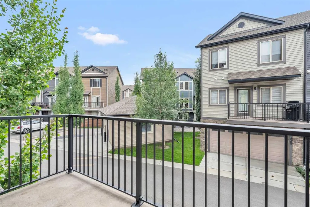 131 Legacy Point SE