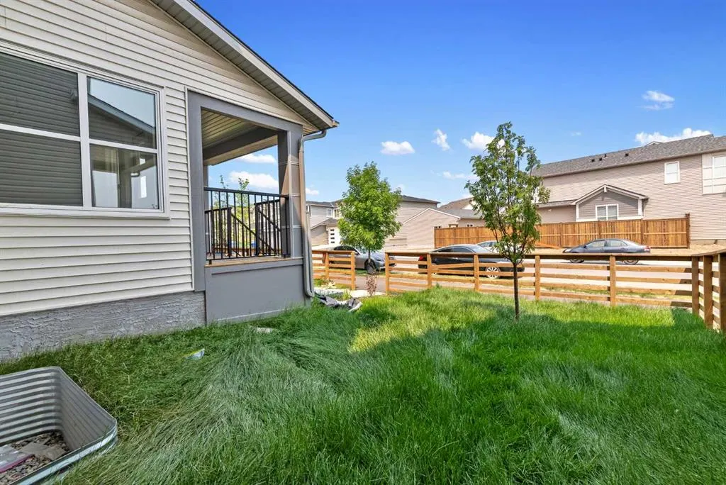 43 Belvedere Point SE